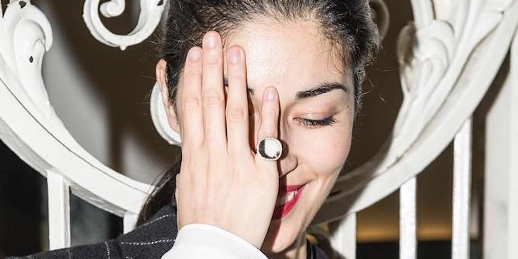 mbfwofficial's tweet photo. “Feel fear and do it anyway!”. As Fashion Director of @TankMagazine and Editor of @BecauseMagazine, #CarolineIssa is the undisputed Queen of London’s fashion publishing scene. Seen here working timeless pinstriped style for #Edition10. #MBFW https://t.co/cMMFlN4Cut
