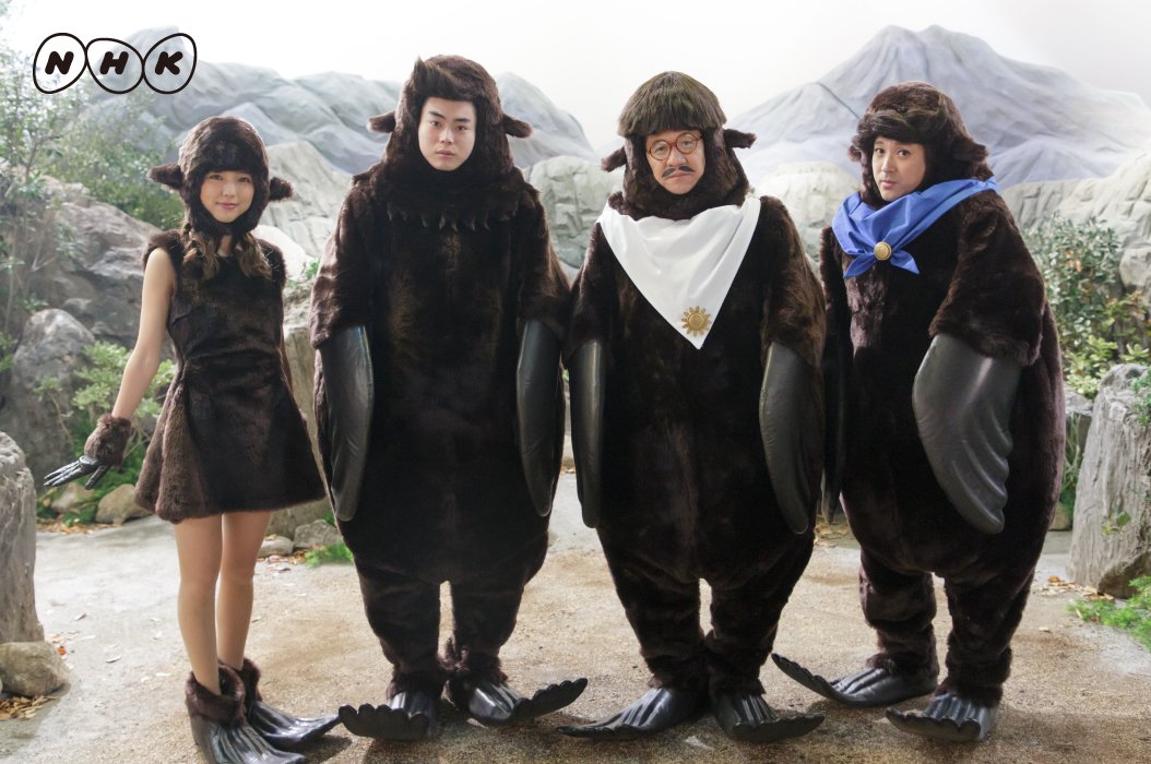 DU8C9ebVoAAdy13.jpg:large