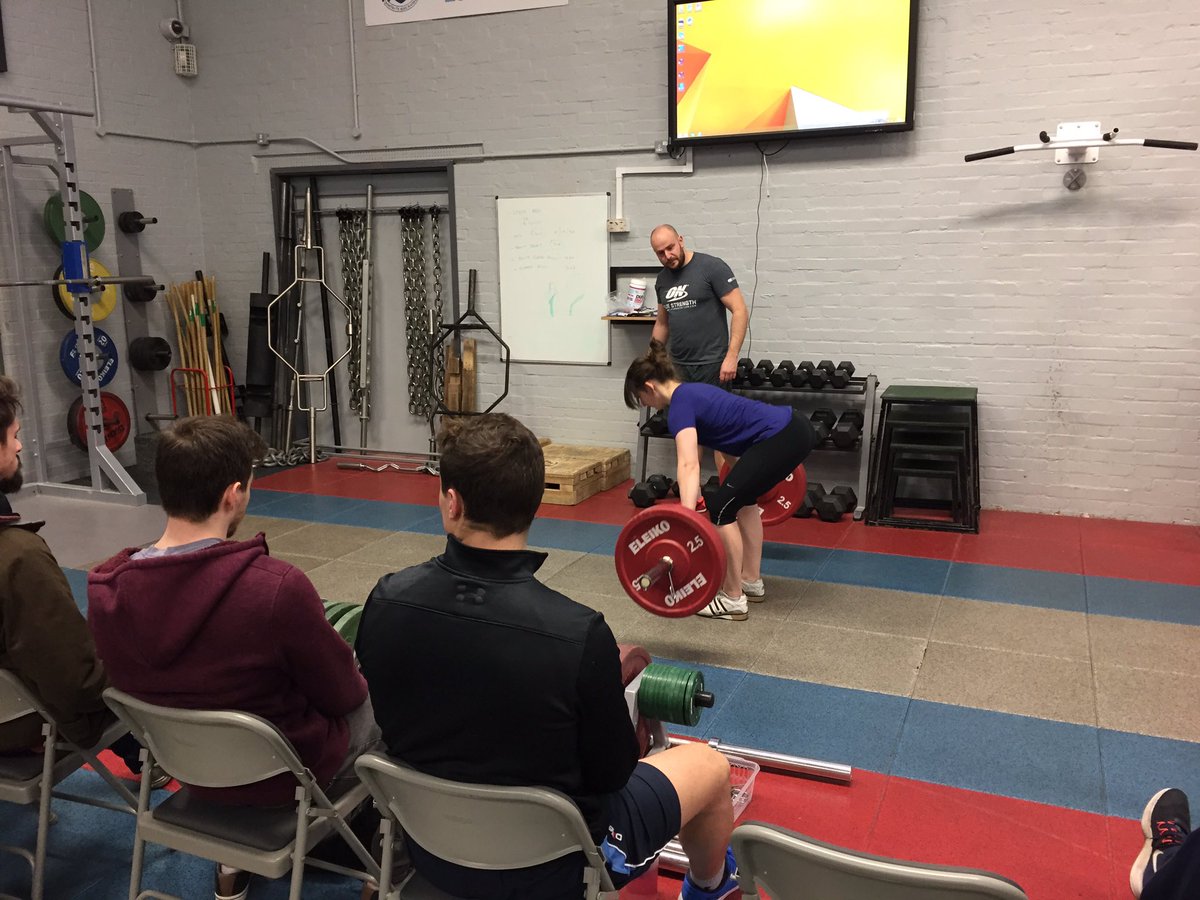 The @StMarys_SandC team are presenting today at the SHAS @YourStMarys student conference. First we have @Joffe1 coaching weightlifting with @Emily_Cushion