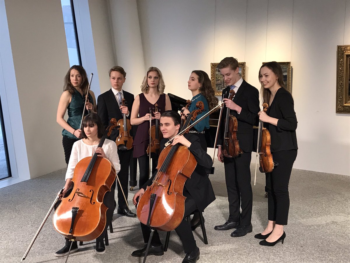 satupihakujala's tweet photo. OP Ryhmän Taidesäätiön kuusi arvosoitinta sai tänään uudet lahjakkaat soittajat. Onnea kaikille! @OP_Ryhma #yhdessä&amp;ilolla #musiikki https://t.co/VfDMDCnDxI