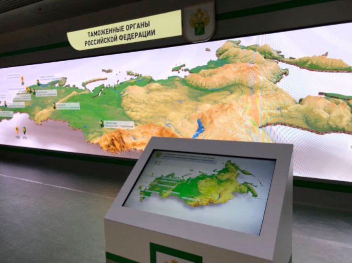 simfosoft's tweet image. Разработанный нашей компанией - программное обеспечение для управляющего сенсорного стола и видеостены на международной выставке «Таможенная служба-2017»