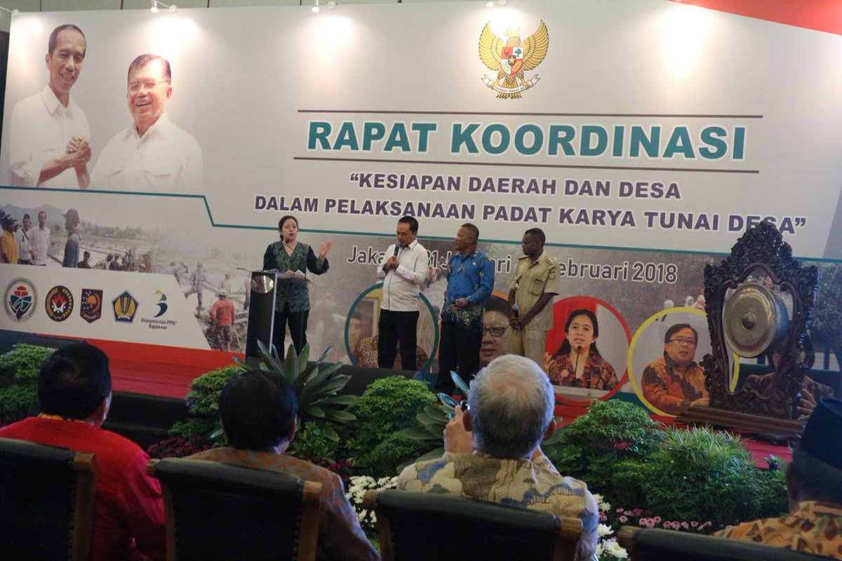 Apriadi37644512's tweet photo. Sebuah Langkah maju dan besar menjadikan desa mandiri,kuat dan berkarya #PadatKaryaTunai #TPPIKaltara #TPPIB @jokowi @EkoSandjojo @anwsanusi @taufikmadjid71 @fachrilabalado https://t.co/8qtXdw2pw8