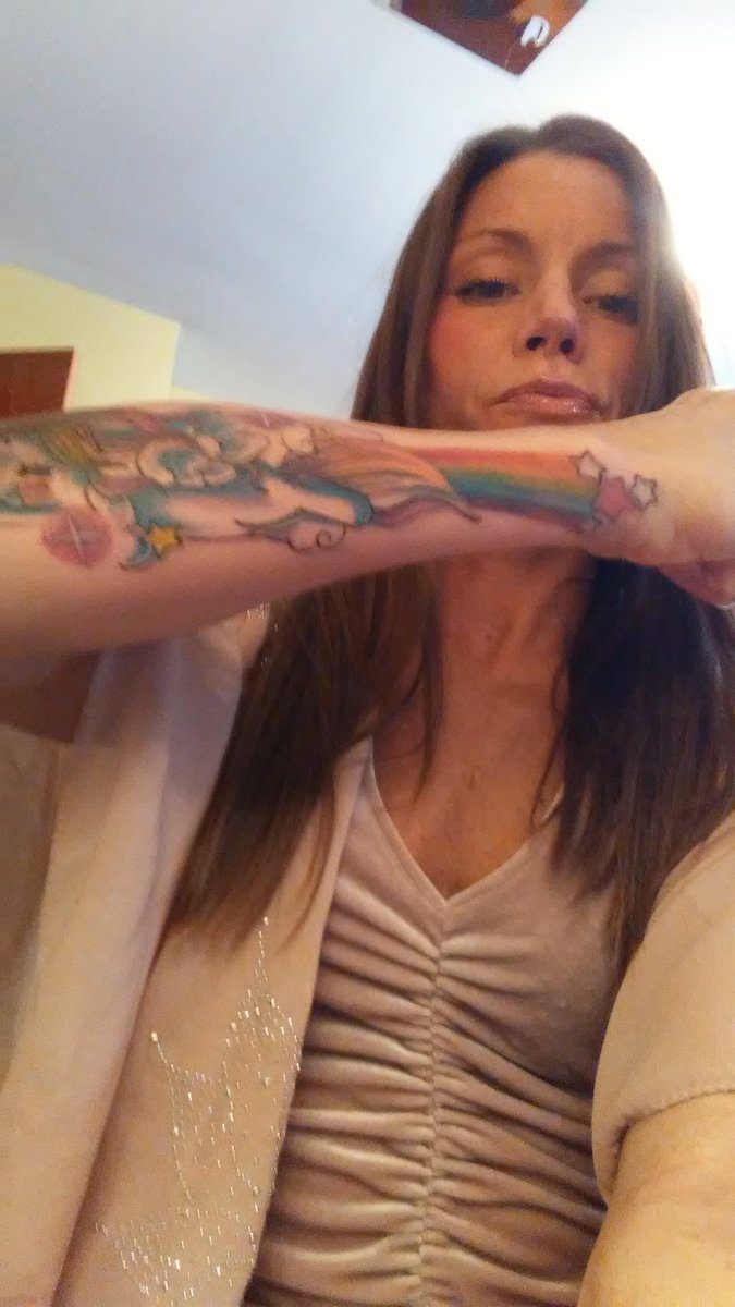 0CarpenterKitty's tweet photo. #MissMelody #Newtatts #lauraannanuikaTatts #GirlyGirl #HardBodiesRock
#Doyouevenlift #EscortLife #Tweettweet

Happy Thursday fans! I've been busy lately and hope everyone is staying warm@ xoxox https://t.co/QUVTv08k94