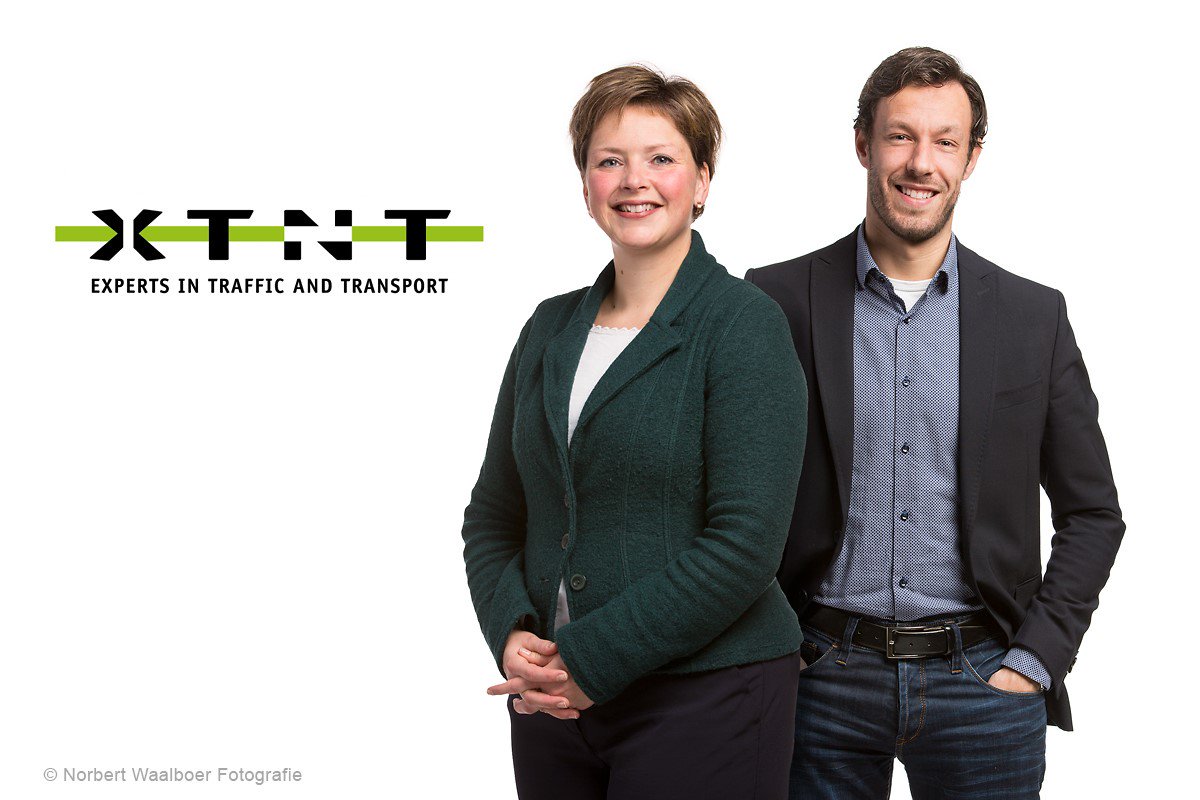 XTNT oprichter en huidig directeur Ruud gaat genieten van een welverdiend pensioen. Vanaf vandaag nemen <a href="/jvanoijen/">Jolanda Smit v Oijen</a> en <a href="/Jap_86/">Jasper de Vries</a> de touwtjes in handen als directie van <a href="/XTNT_Utrecht/">XTNT</a> 
bit.ly/2s0wcL2