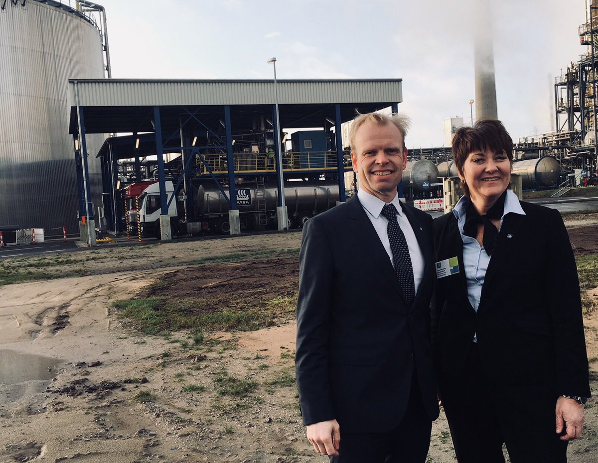 This is a great day for the #environment, for our customers &amp; for #Yara. Our world class #AdBlue facility at #Brunsbüttel, outside Hamburg, will remove #NOx emissions equaling the transport sector in Germany, Austria &amp; Switzerland combined. – it’s all about protecting our planet.