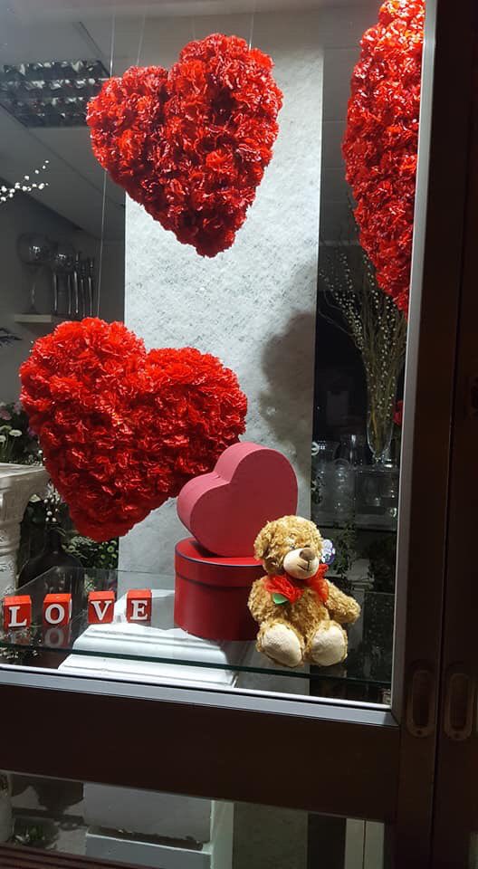 Not long to Valentines Day. Don't be left buying the last bunch of flowers from the petrol station but speak to the team <a href="/ramels_florist/">Ramels Florist</a> in Potters Bar. Call on 01707657036 for delivery or collection.