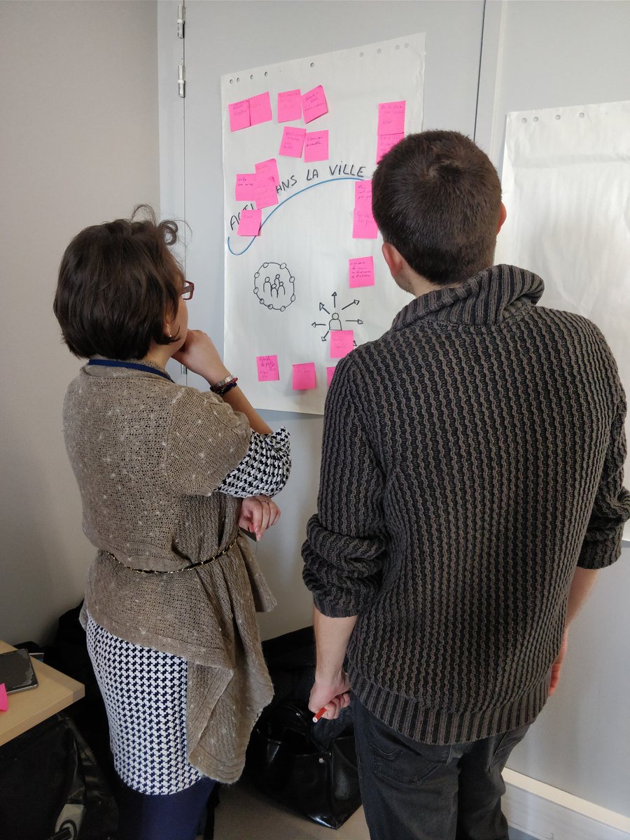 FabriKaDecliK's tweet photo. JOUR 1 #FDK2018 : Découverte en images du parcours "Imaginer Bordeaux Métropole en 2050" avec @c2d_BxMetro ! Les idées fusent ! https://t.co/eShQsVyup8