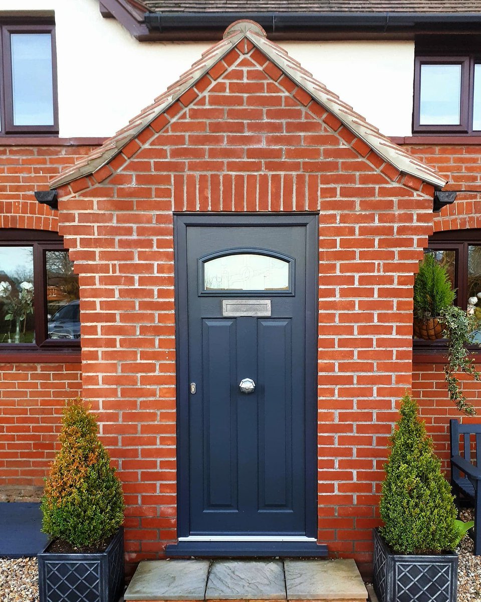 1stChoiceWindow's tweet photo. Installation recently of a #solidor . https://t.co/Uv1QkT3XOr