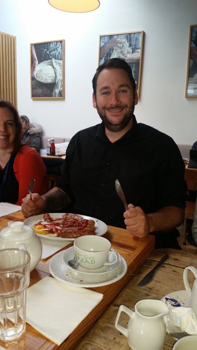 LB_Coastline's tweet photo. Team breakfast @BakerTomsBread this morning thanks to @CW_Coastline @MW_Coastline. Great #StartToday but may need a lie down no! And cleanplates all round #cleanplateclub #breakfastbonding We missed you @GH_Coastline @AS_Coastline https://t.co/94hxZg0PbE