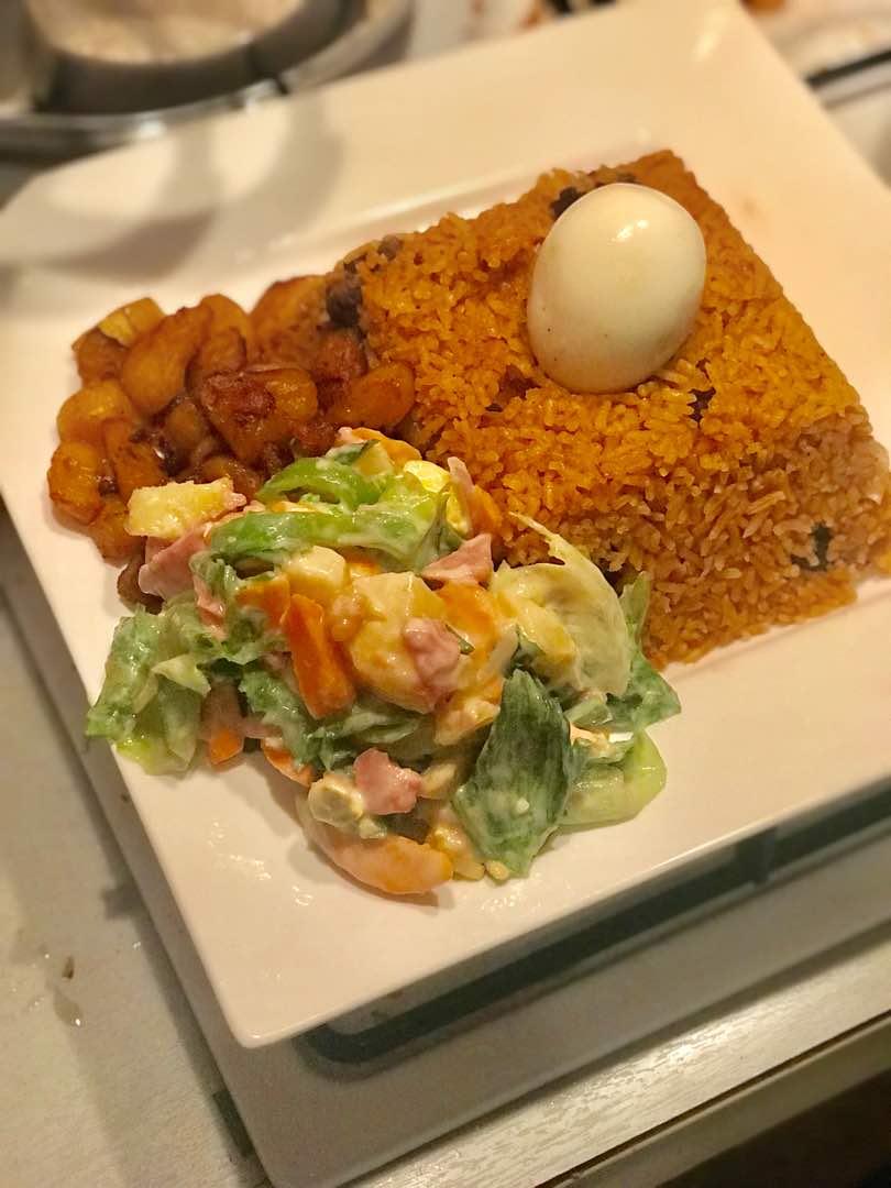 Kitchenmangh's tweet photo. What are you planning to have for lunch??
🍤Eat right,Eat healthy, Eat kitchenMan style🍝
🍲🍳Have a delicious day!🍳🍲 https://t.co/Ikf4Y8rVsl
