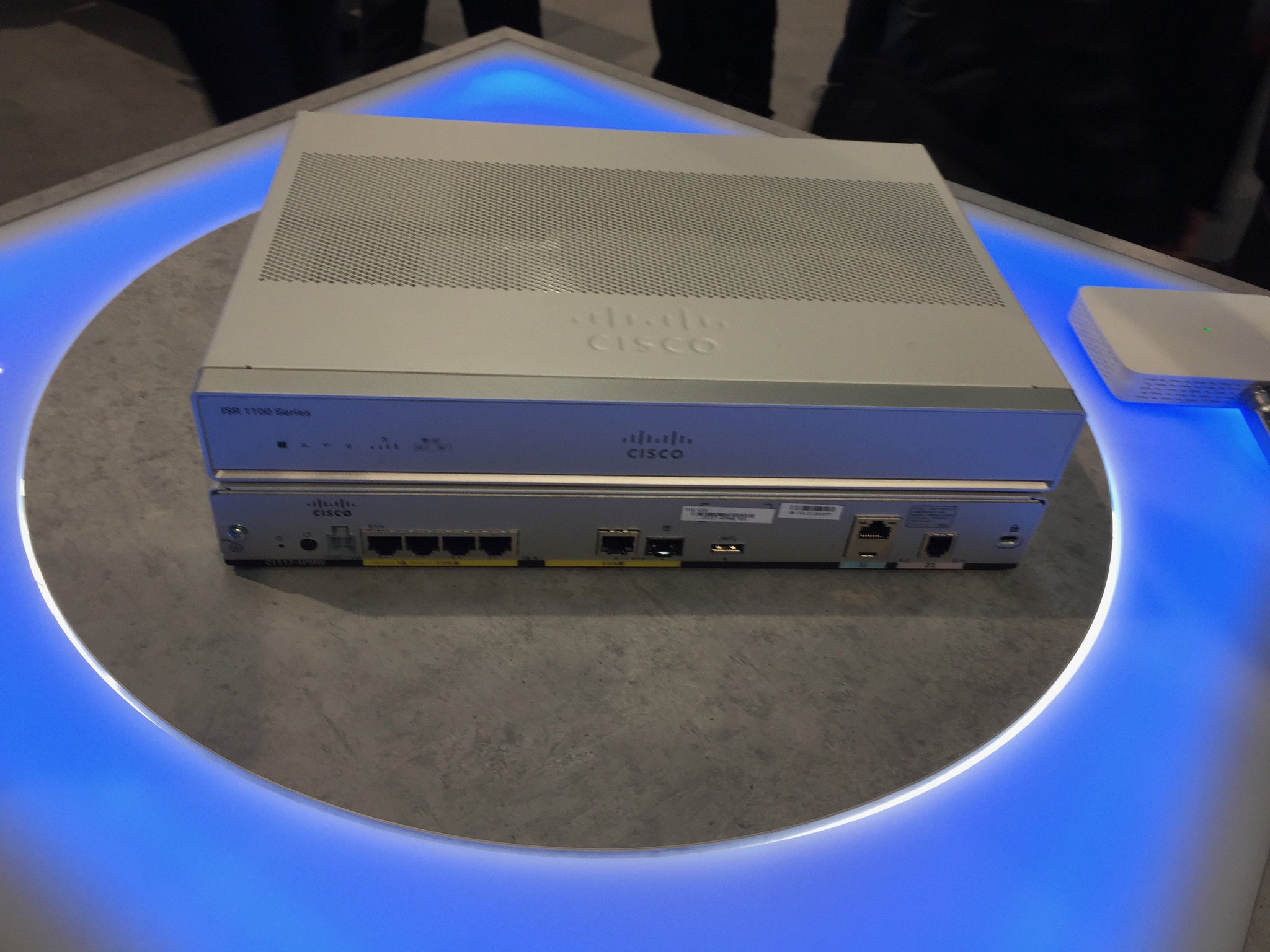 Jiri Brejcha on Twitter "Cisco's new branch routers ISR 1100 with builtin Mobility Express