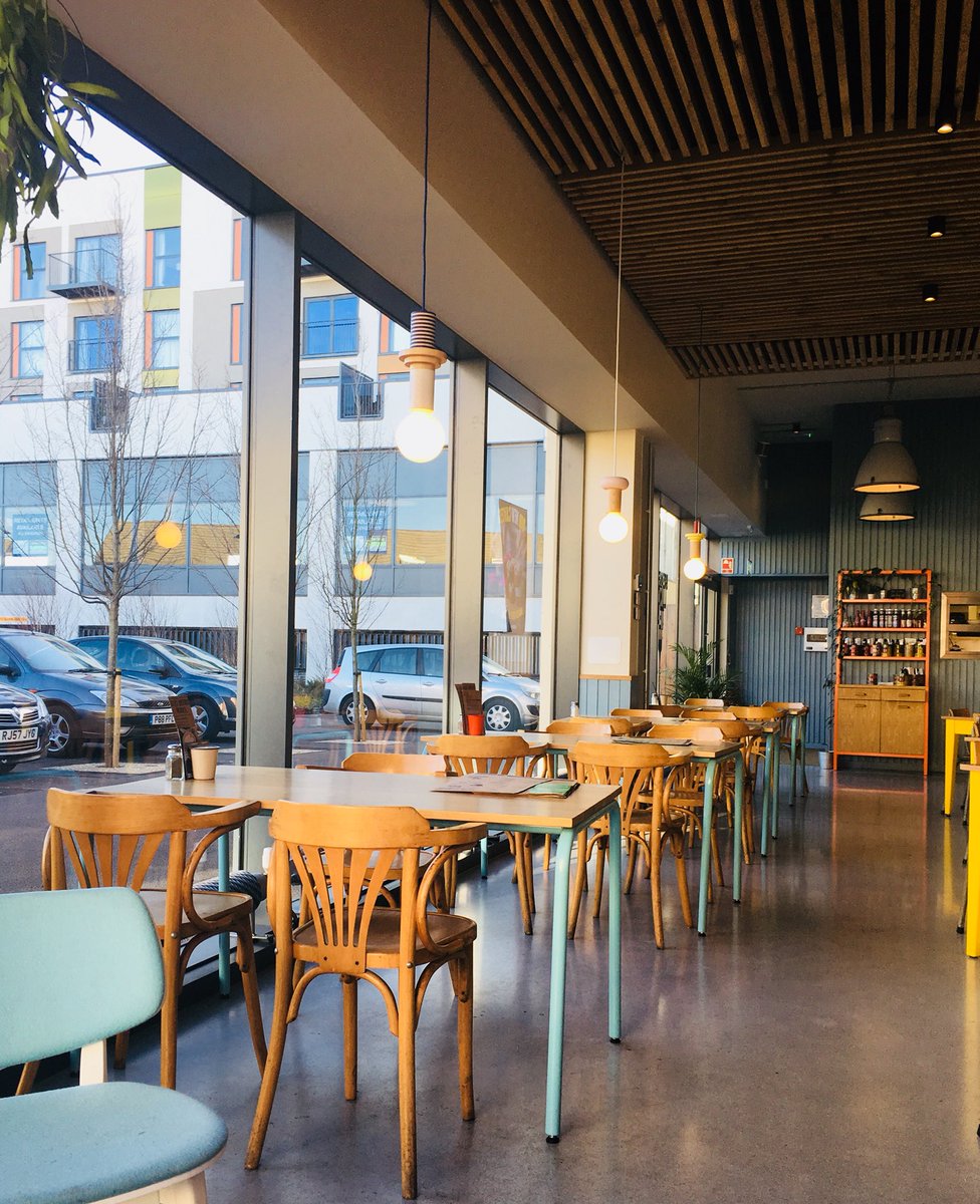 FulcrumProjects's tweet image. Change of scenery from the office, basically means we can eat all day 😁👩🏼‍💻🍽