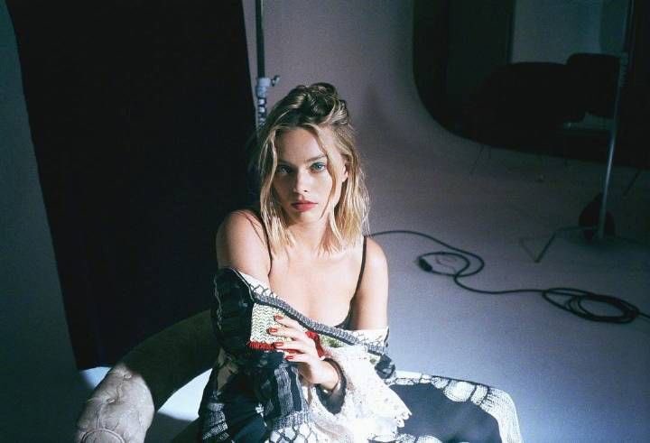 ⇒ ❝ ᵂᵃᵗᶜʰ ᵒᵘᵗ˒ ᴬᵘˢᵗʳᵃˡᶤᵃ’ˢ ˢʷᵉᵉᵗʰᵉᵃʳᵗ ᶤˢ ʰᵉʳᵉˑ ❞
 　Revamped account.
 N S F W.
 　Nondating.
 Descriptive.
 　Retweets are highly appreciated.