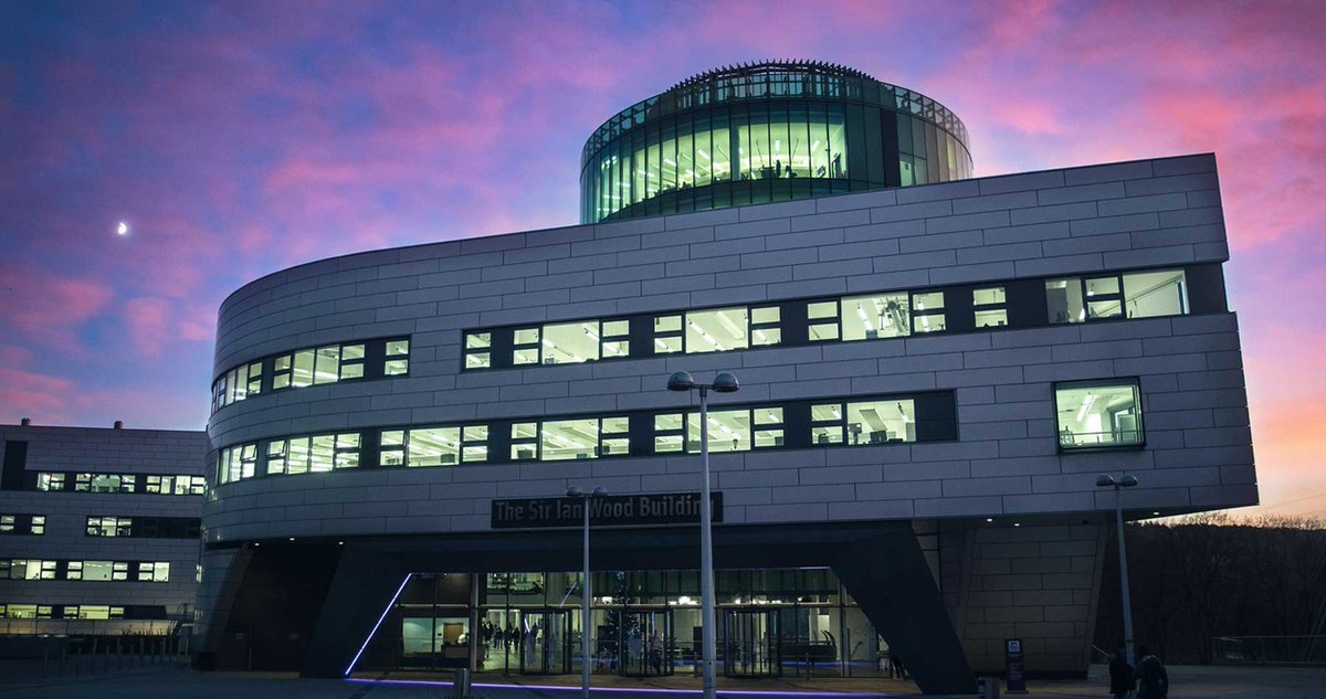 NHSGrampian's tweet photo. 👩‍🔬 PHARMACY CONFERENCE 💊

SUN 18 MAR 2018 #grampharm

Would you love to hear about what Achieving Excellence in Pharmaceutical Care looks like in Grampian?  Then make sure you register before Wednesday 14 Feb as we would love to see you at this inaugural event.  @RGUpharmacy https://t.co/lBGTToOVm2