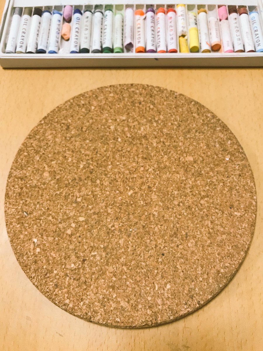 test ツイッターメディア - 完成。
#100均画材 と #100均素材 でラクガキ。
#オイルパステル #コルクの鍋敷き #ダイソー #セリア
My doodle. I painted pigs on cork dish mat with oil pastel of 100-yen shop. https://t.co/aXfydQefEk