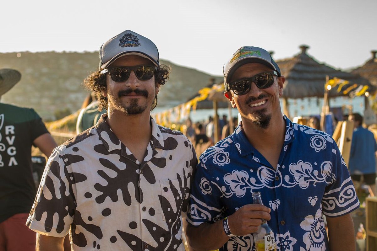 Cerveza Corona realizó por primera vez el Corona Festival en la playa de #Guanaqueros para celebrar el cierre de la jornada de limpieza de la playa Las Velas . El evento congregó a más de 1500 personas y se realizó en el centro de eventos Las Velas Beach.