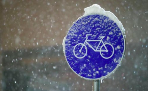 markdykstra6's tweet photo. If you care about active transportation in Waterloo, you'll want to subscribe to Cycling in the City - a seasonal round-up of operations info, new infrastructure projects and education programs https://t.co/QqqYiOxmfm https://t.co/4PRv2Ztkpp