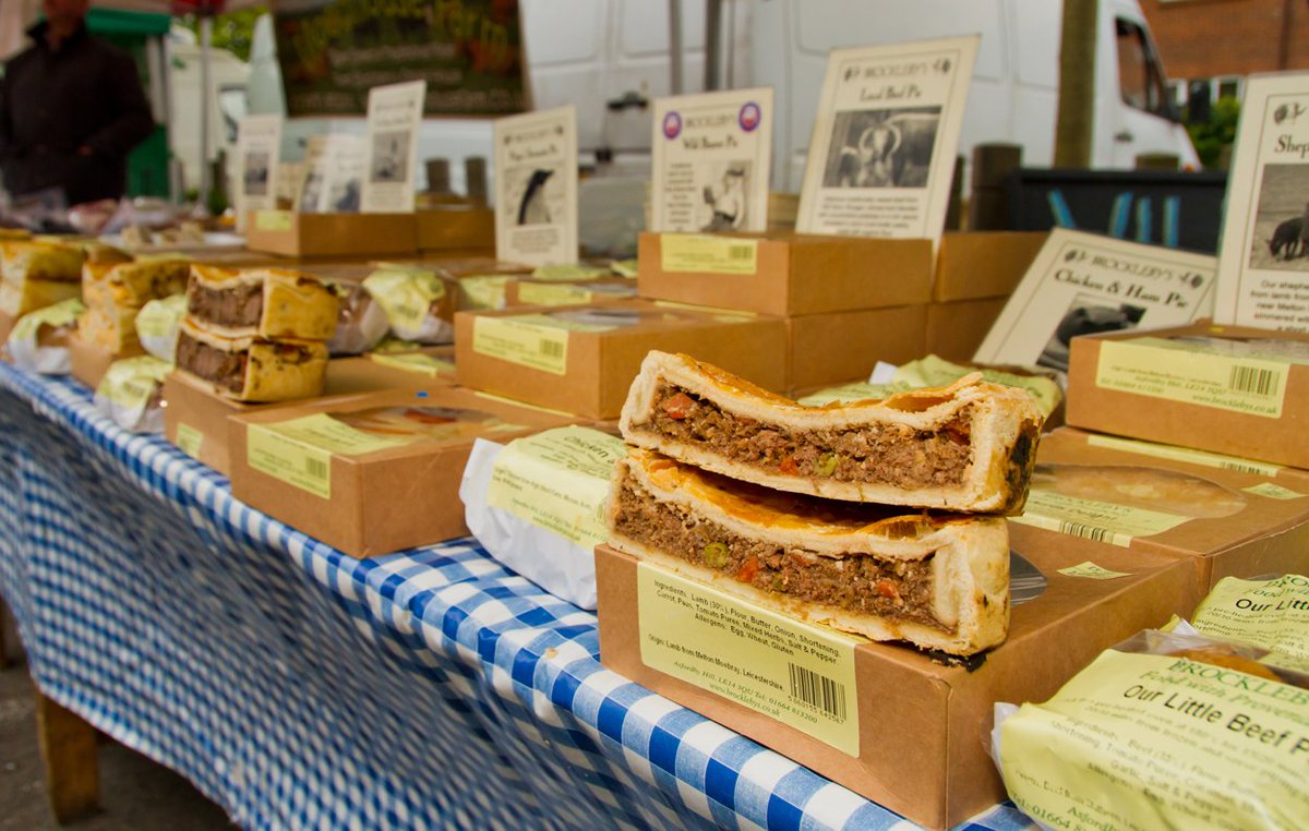 Keep yourselves warm with a delicious #pie from <a href="/BrocklebysPies/">Brockleby's Pies</a> this #Sunday -
You can line up a pie for each night of the week.  #westhampstead #hampstead #swisscottage