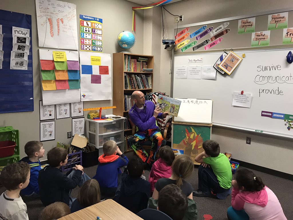 dmlcjo's tweet photo. .@HHSCSupt &amp; @Wolfganggolfer participating in #WorldReadAloudDay  Read aloud Change the World! @litworldsays https://t.co/CxBv1wygDO