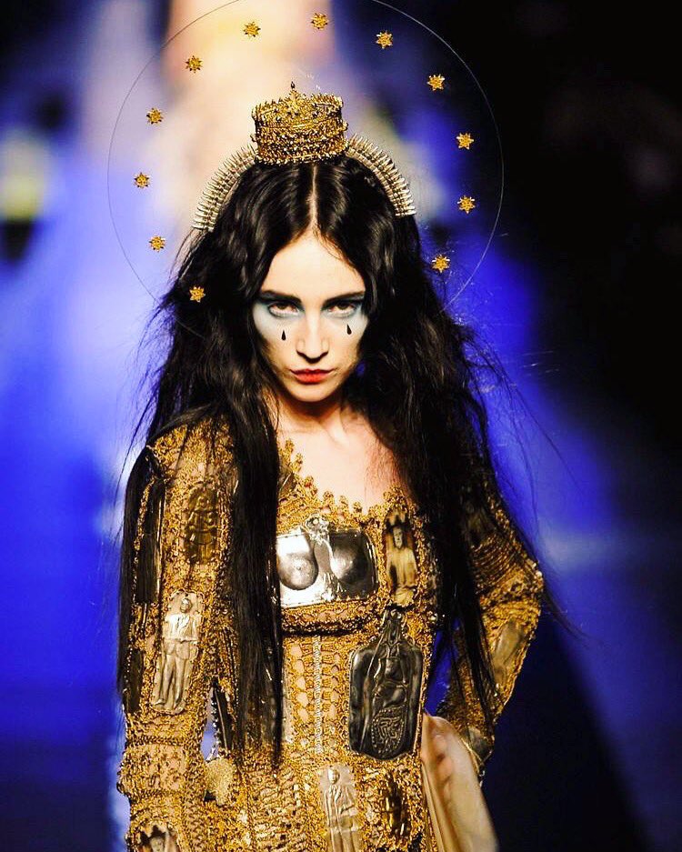 ARTMOD_'s tweet photo. Jean Paul Gaultier Couture 2007, Spring https://t.co/LxvhPLyWaN