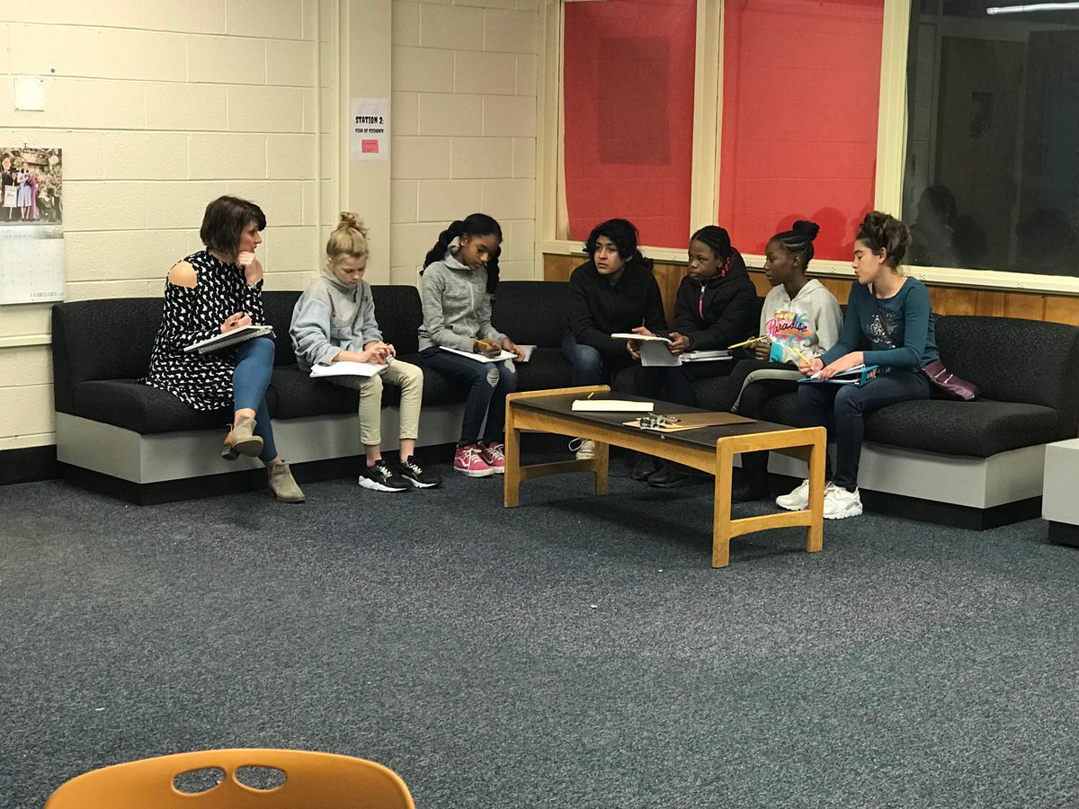 MossStEagles's tweet photo. Meeting with the fifth grade brainchildren behind our upcoming Pet Supply Drive, March 5-30, 2018!  Any donations will be greatly appreciated!  All proceeds will be donated to our local animal shelter. @RCS_NC @parkss12 https://t.co/Jd1a2ow2iZ