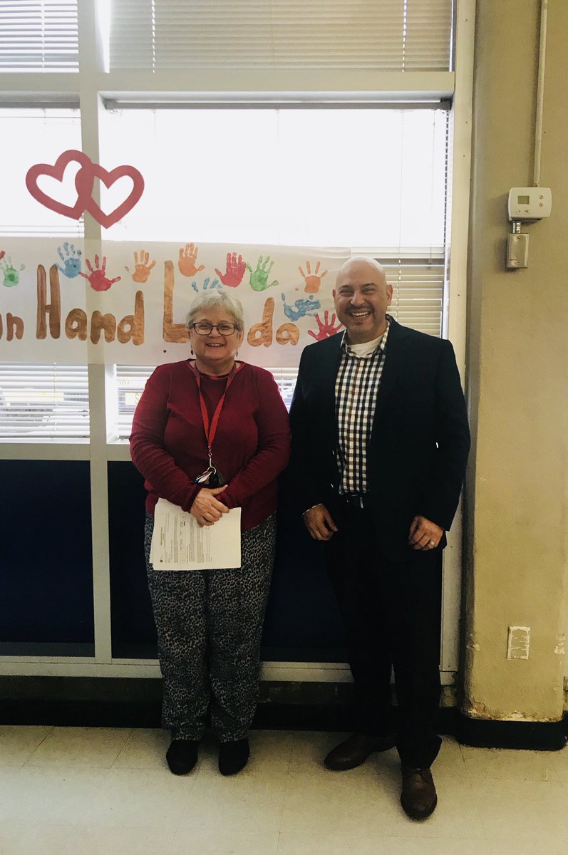 educatorsimpact's tweet image. Feeling the @SuttonES_HISD Love 💙💙💙Thank you 🙏🏼🙏🏼🙏🏼 Blessed and Grateful to lead a Stellar team of Educators!!! 🌟🌟🌟#SuttonRocks #OvercomeObstacles #TogetherChangeLives 📚📚📚