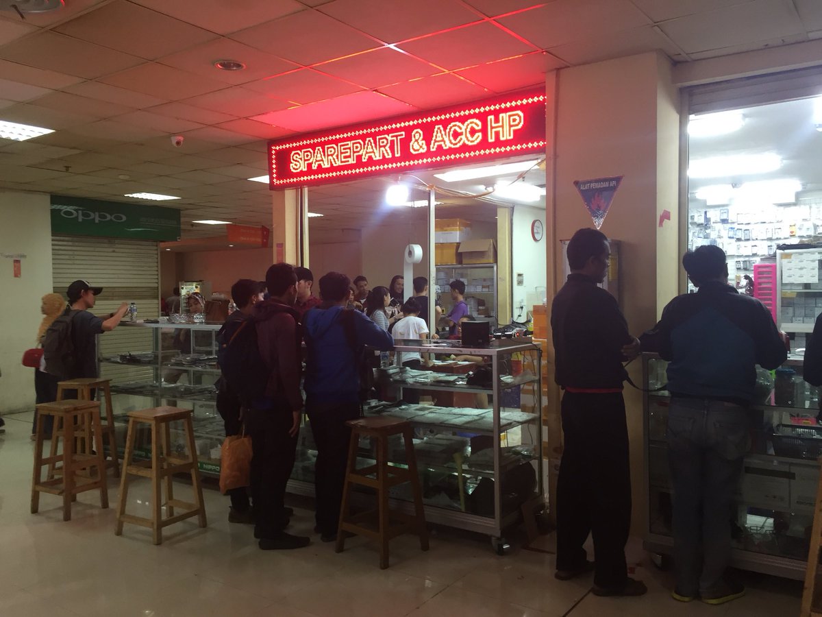 Asia Depok (@asiadepok) on Twitter photo 