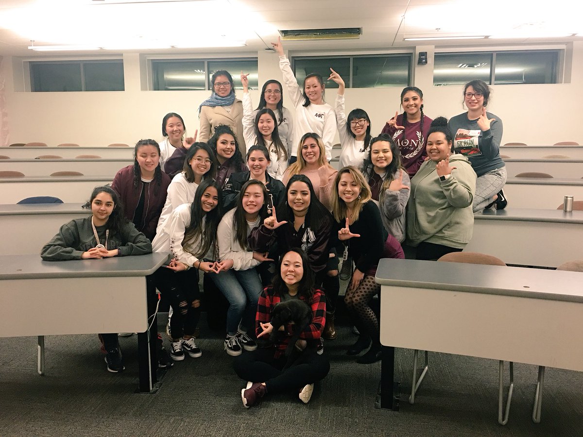 CSULambdas's tweet photo. Happy founders day to the beautiful ladies of Alpha Phi Gamma National Sorority, Inc.! Congratulations on 24 years, and we hope you continue to grow!🌹♥️ 🐼♥️ https://t.co/dspieElick