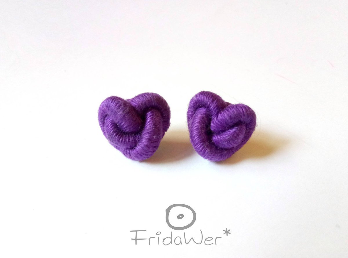 FridaWer's tweet photo. The last pair in this purple! So hurry up! :) 
#valentinesday #loversgift #gifts #etsy shop: https://t.co/fSpUYuJBCw https://t.co/jYQTXpnLZD