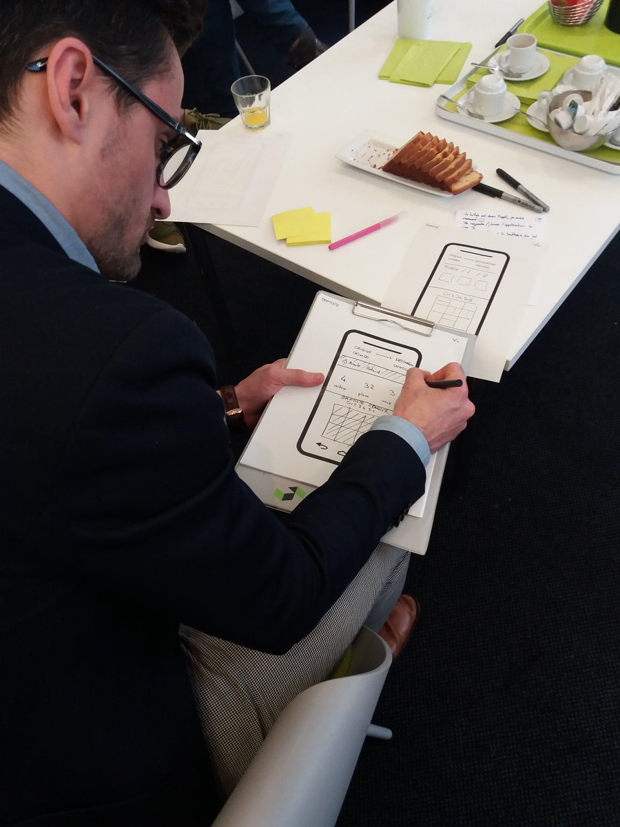 Atelier e-Billet... a quoi doit-il ressembler demain ? <a href="/Clem_Perrin/">Clem Prn</a> <a href="/TeamVoyagesSNCF/">TeamVoyagesSNCF</a> <a href="/alemarquier/">Aurélien Lemarquier</a> <a href="/AclaireBasch/">Baschet Anne-Claire</a>