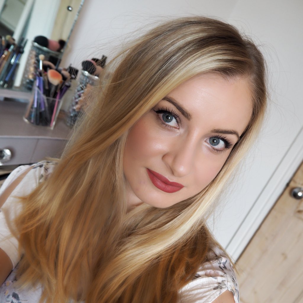 JustAbbie91's tweet photo. #NewProfilePic https://t.co/ggzsz1YfkN