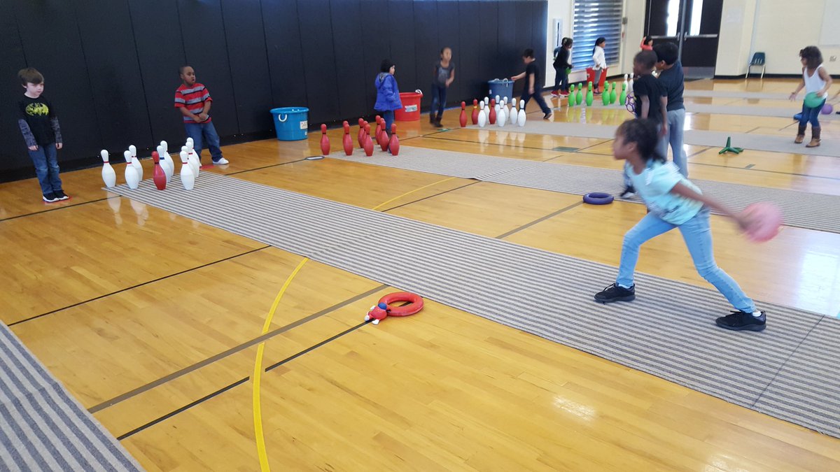 Crazy Bowling choice and comfort w/ beanie babies, fun balls, star throwers, rubber animals, soccer balls.  U choose. <a href="/KCarpHPE/">Katie Carpenter</a> <a href="/philpainter10/">Phillip Painter</a> <a href="/GreerElementary/">Greer Geckos</a>