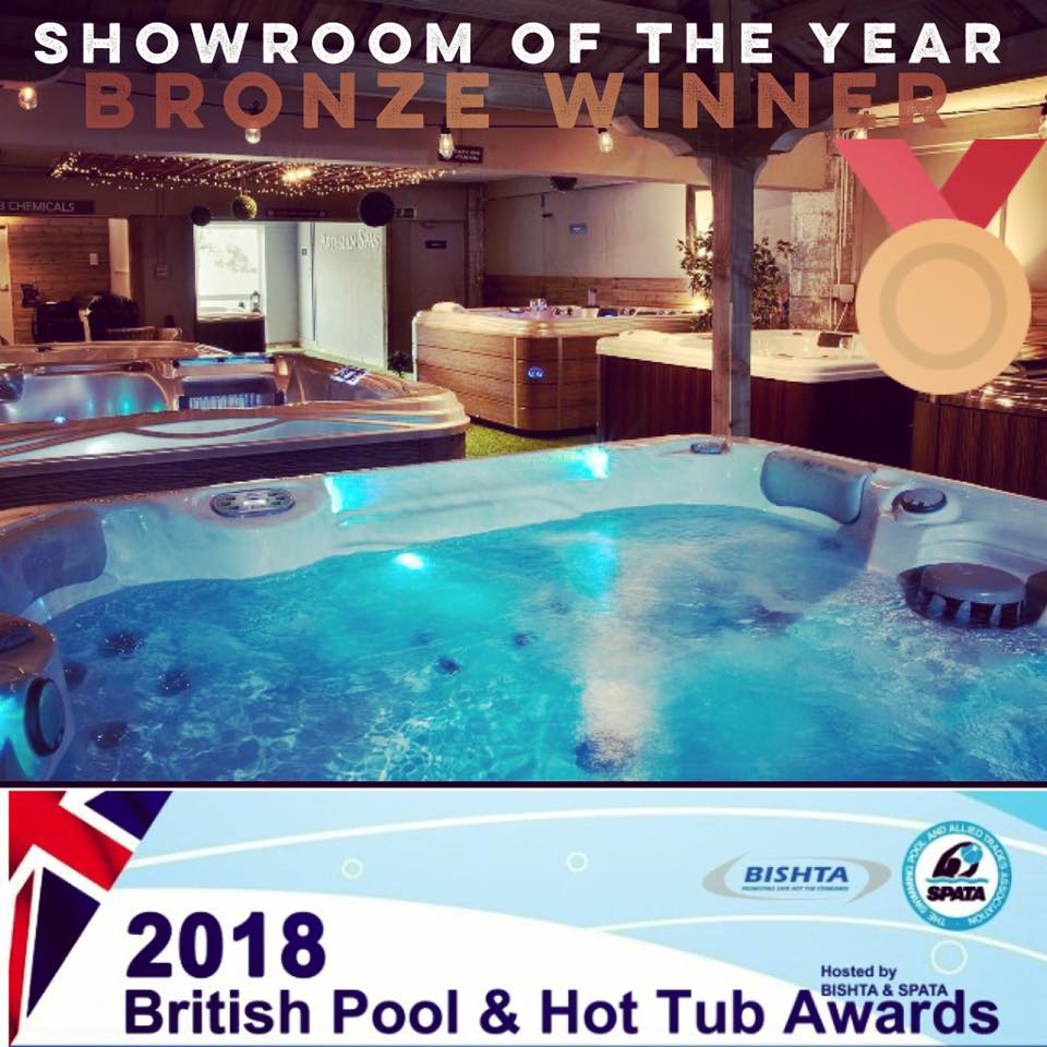 Hottub_House's tweet photo. We won! We're now officially the third BEST HOT TUB SHOWROOM in the U.K.!! Visit us to find out why - Unit 3, Leeds Rd, Halifax, HX3 7AG. 01422414556. https://t.co/gpKU9e6sQE