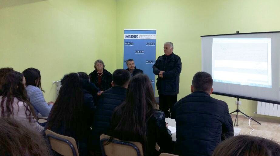 OSCEinAlbania's tweet photo. Students of Rrëshen's high school discuss #humanrights violations during #Albania’s #totalitarian regime with former politically persecuted people, and talk about dissident and writer Musine Kokalari in an event organized by @OSCEinAlbania
#WeStartTalking https://t.co/bOMvc29lqY