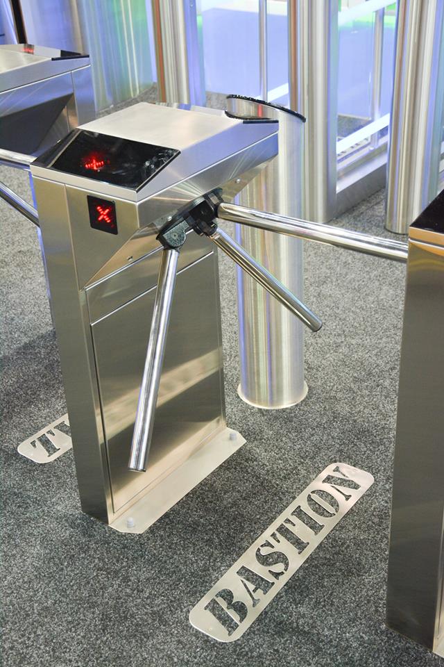 Specautomatics's tweet image. Рубрика: Инженерные устройства
Локация: Объединённые Арабские Эмираты

 --
Широкий спектр инженерных решений под брендом TiSO, был представлен на международной выставке Intersec 2018, проходившей 21-23 января в Дубае.  

 --
#тисо #турникеты #болларды #интерсек
#tiso #blockers