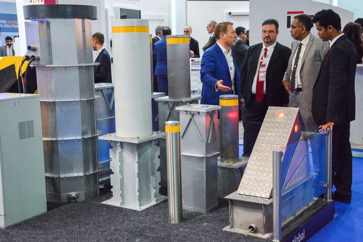 Specautomatics's tweet image. Рубрика: Инженерные устройства
Локация: Объединённые Арабские Эмираты

 --
Широкий спектр инженерных решений под брендом TiSO, был представлен на международной выставке Intersec 2018, проходившей 21-23 января в Дубае.  

 --
#тисо #турникеты #болларды #интерсек
#tiso #blockers