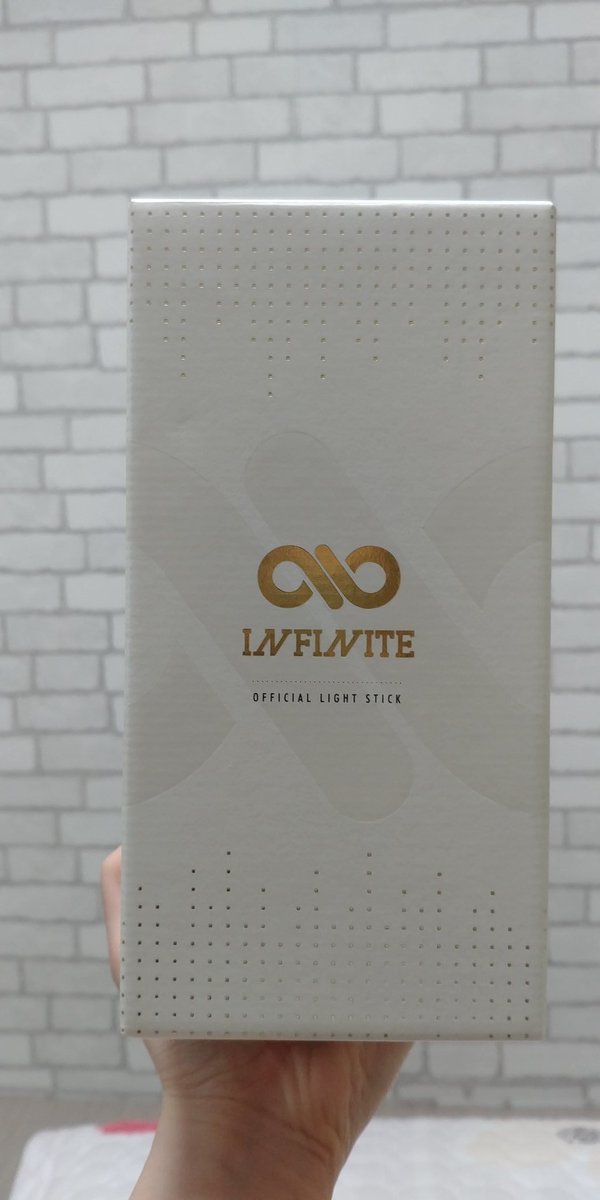 thebigissue2's tweet image. 인피니트 응원봉(리뉴얼전) 운포 17000원/건전지 포함/안전포장
#인피니트 #여봉 #인피니트물품 #인피니트굿즈 #응원봉