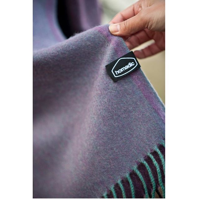 Homadic_'s tweet image. Our camel 🐫 wool #throw 😍  100% #camelwool .
Designed in #Belgium .
Made in #Mongolia 
#Ethicalfashion ✅ - concerns human rights 
#Sustainablefashion ✅ -concern the environment 
#Slowfashion ✅ -concerns the clothing piece itself .
.
.
.
.
 #cadea… ift.tt/2FB5dHD