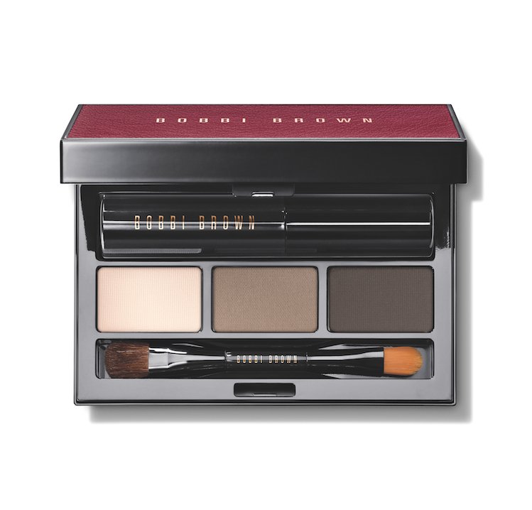 davelackie's tweet photo. This Bobbi Brown Soft Smoky Shadow &amp; Mascara Palette is ideal for travel! Win it! To enter, RT &amp; follow @davelackie https://t.co/CAe6r01rcX