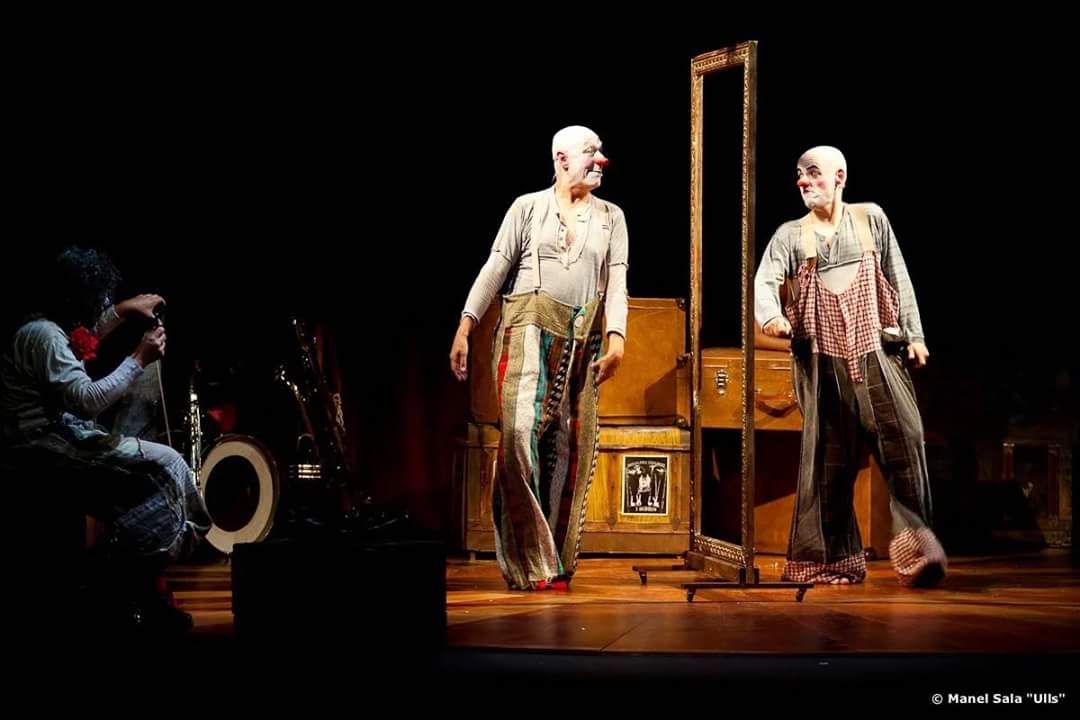 rhumicia's tweet photo. Rhum va, Rhum viene!
2 y 3 de febrero en @TCentralSev.
Que ganas tenemos! https://t.co/Okpvsk2fSi