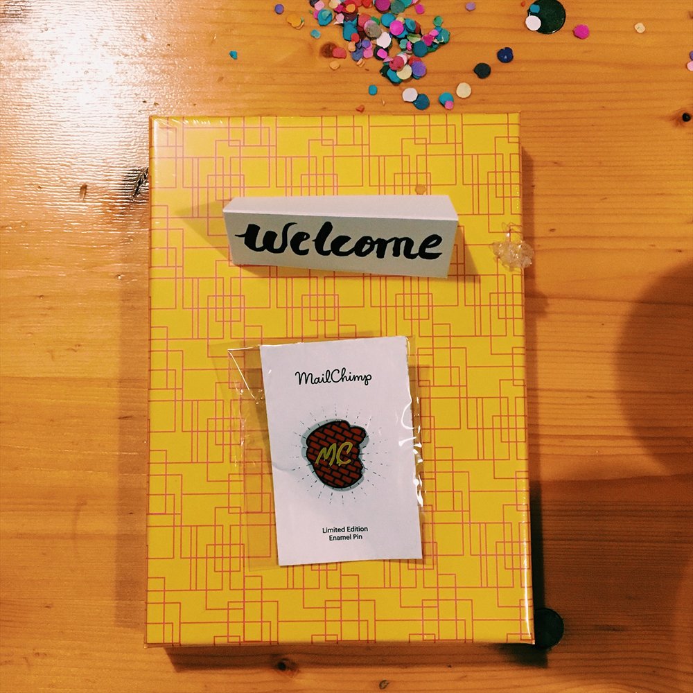 getprojectly's tweet image. When you're attending a @MailChimp and @NewYork_CM class and they spoil the heck out of you! So many awesome peeps, so much great energy 💙