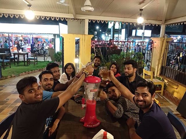 1965FoodHub's tweet photo. Cheers to Good Times in Goa...
Hope you all had a fantastic weekend.
#Goa2018 #GoaDiaries #GoaTrip #WeekendInGoa #Calangute #Goa #1965FoodHub #Brittos @1965FoodHub https://t.co/fgzvdW8Z95