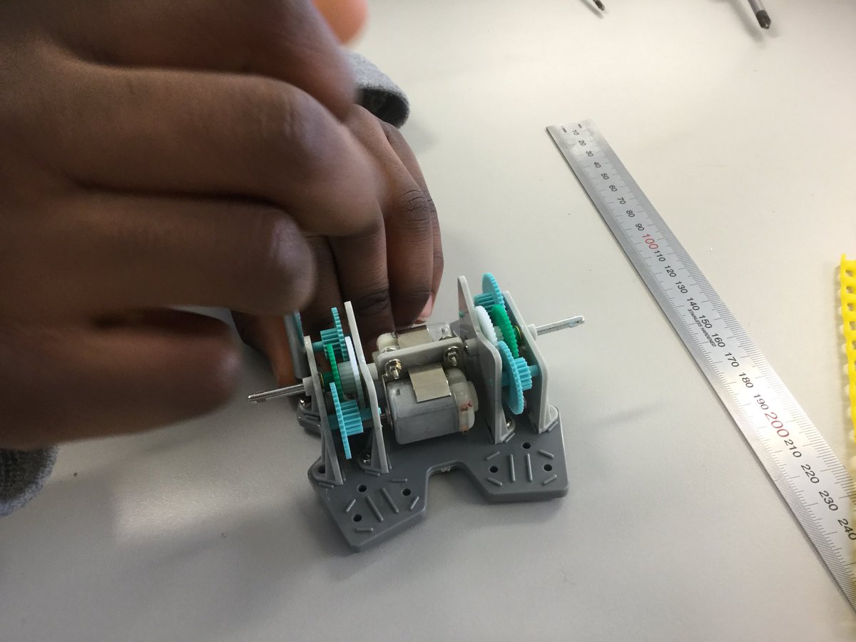 BremoreETSSTech's tweet photo. Getting there with our escape robot ⚙️ excellent problem solving skills shown by first years throughout this project! https://t.co/UbK2Hj9WZd