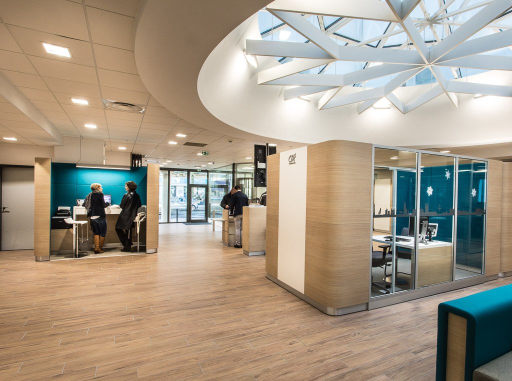 CA_CMDS's tweet photo. L'agence Crédit Agricole de Saintes Gambetta a été rénovée sous le nouveau concept d'agence collaborative. N'hésitez pas à venir la découvrir ! https://t.co/PrDSgNOYOS