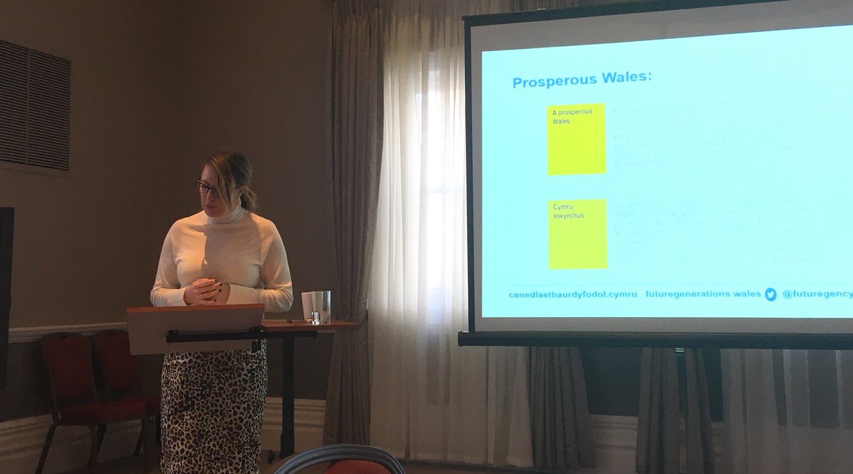 gringreen's tweet photo. “There is absolutely no conflict between prosperity, wellbeing and decarbonisation, with economic planning central to this” @futuregencymru @sophiehowe @NatResWales @WelshLGA @PublicHealthW @JaneBryngwyn #slipstreamfutures #onewayhow https://t.co/MH8FT3PAOk