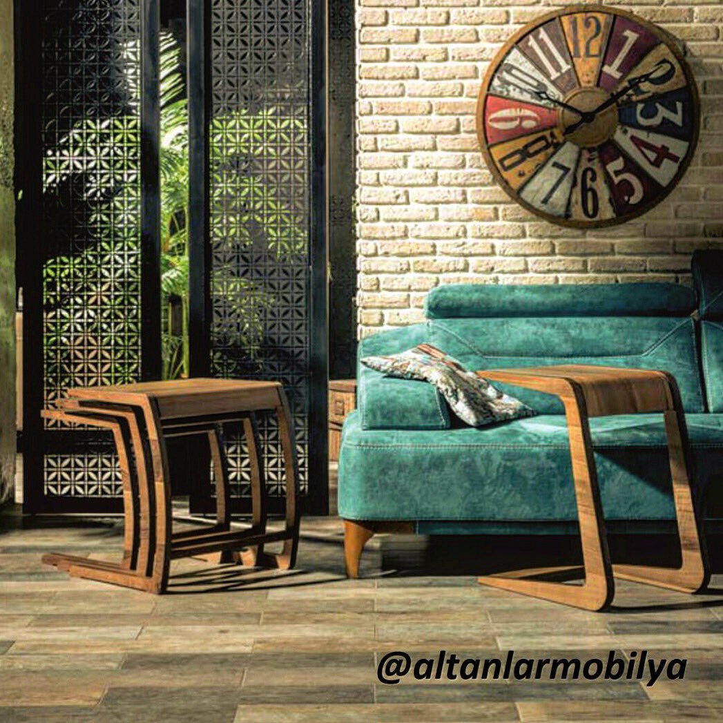 AltanlarMobilya's tweet photo. #altanlarmobilya #modernmobilya #evdekorasyon #evconcept #ürünleri #sehpa #çeşitleri #yatakodası #yemekodası #koltuktakımı #serdivan #sakarya https://t.co/JnHHjvm5Gb