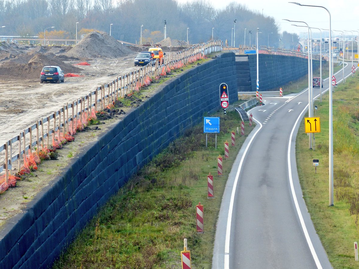 TenCate_Geo_NL's tweet photo. Gewapende grond N23 met TenCate Polyslope T systeem, gebouwd door @MolhoekCCT en @heijmansnl https://t.co/BKIKXC0qrQ