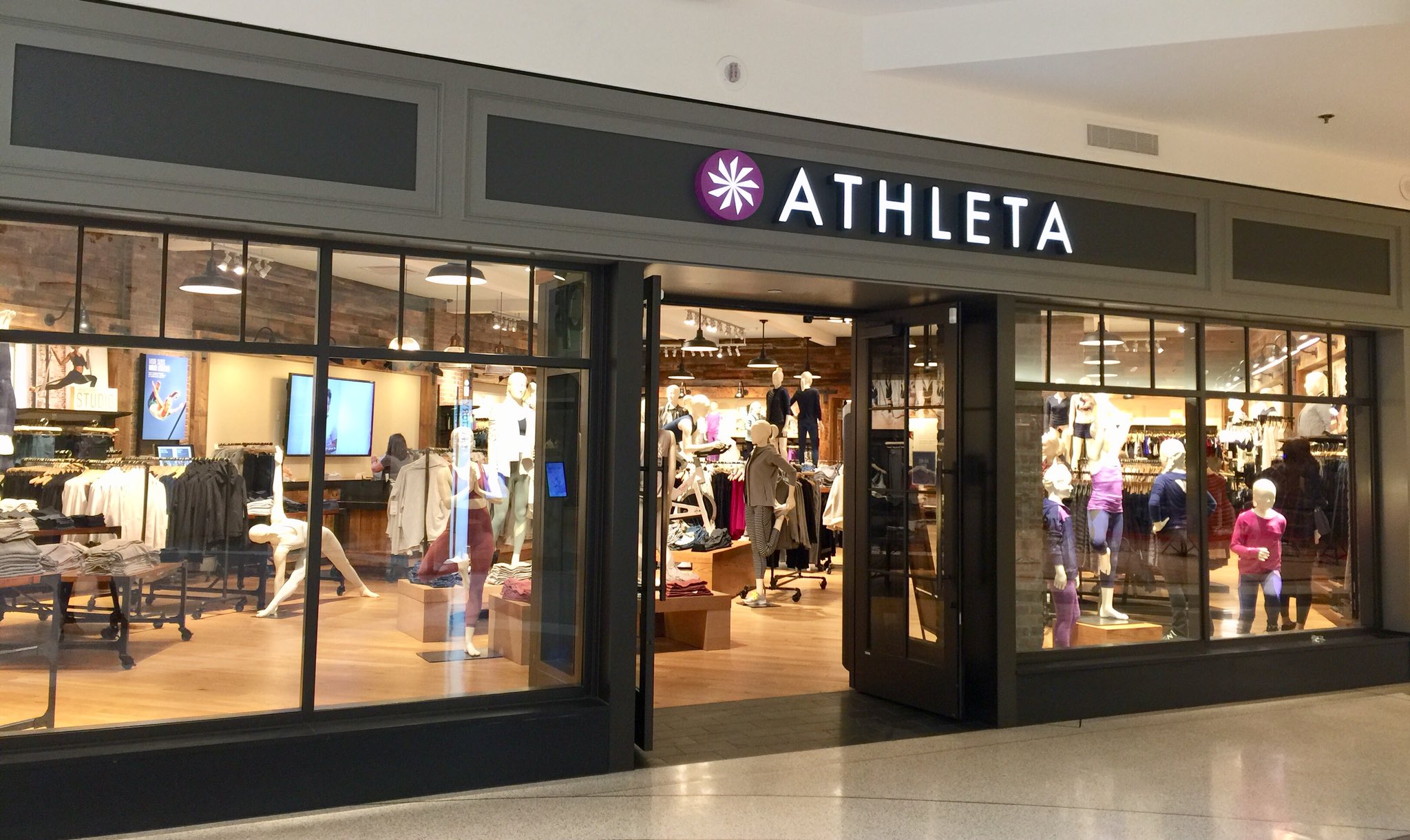Mall of America on Twitter ".Athleta_MOA is celebrating SBLII in a