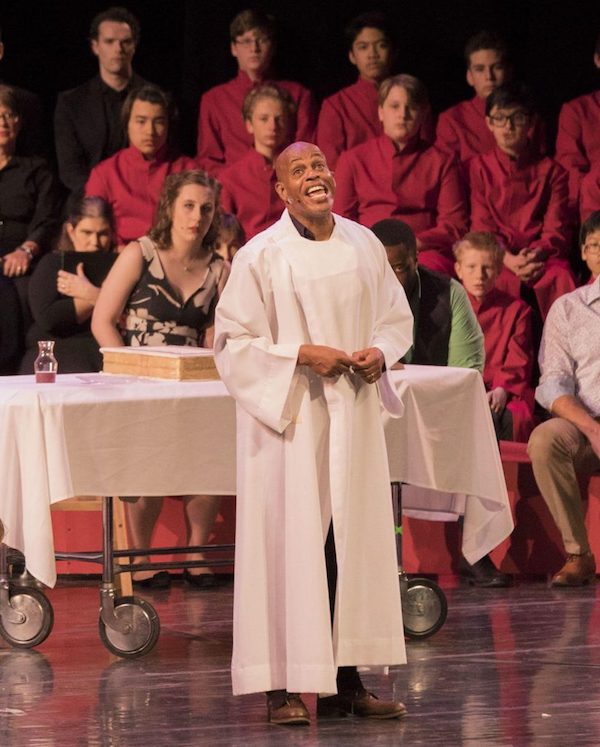 PixThisPost's tweet photo. @LennyBernstein tribute for #Bernsteinat100 continues with #TucsonSongFestival performance of #MASS. Read review at https://t.co/eSlmlJlMPU
#JubilantSykes #TamarGreen #KatherineWeber #AaronFinley #TrueConcordVoices #TucsonArizonaBoysChorus #UADance #ChrisRichards #musicfestival https://t.co/PP4s2A0upM