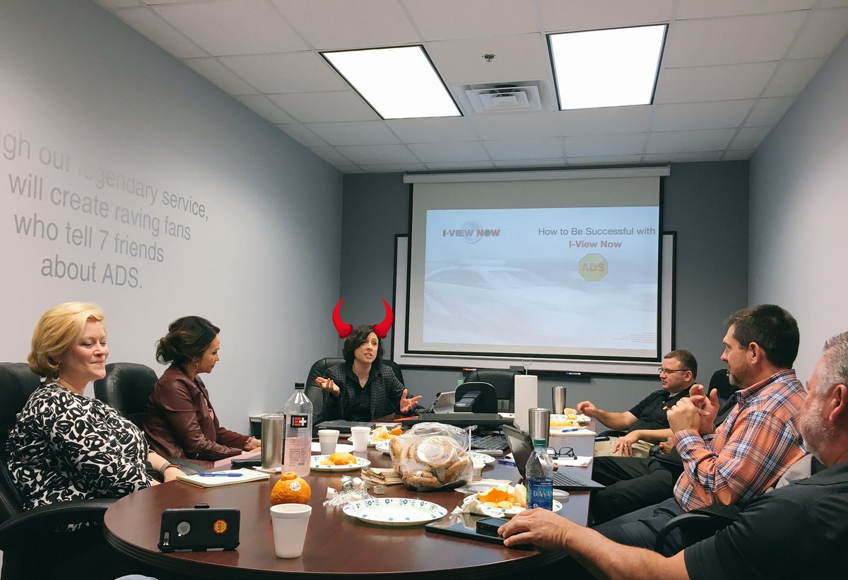 alarmingtexan's tweet photo. Another day another great @IViewNow @adssecurity #priortyresponse training and rollout. Jen is devilish about having good appointments and getting sales #Huntsville #huntsvillerocks #connected #verifiedresponse #video #alarm @HoneywellPro https://t.co/eMVB1CL2lB